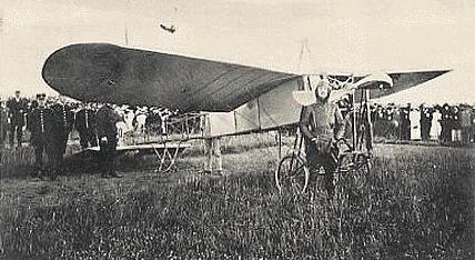 Carl Cederström with his plane Nordstj�rnan, 1911